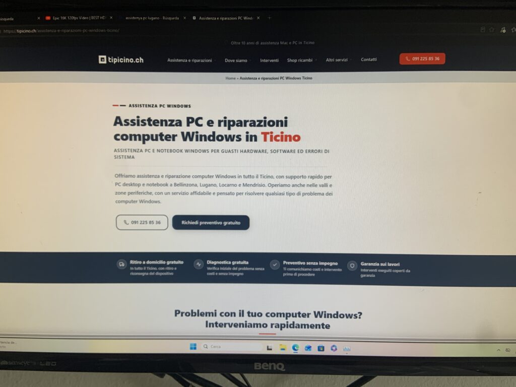 HP EliteDesk 800 G3 Mini acceso con Windows 11 e il sito tipicino.ch a schermo, riparazione da Sant'Antonino